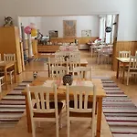 Majatalo Oravanpesae * Lampsijarvi