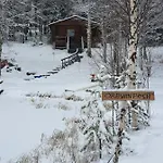 Majatalo Oravanpesae Guest house