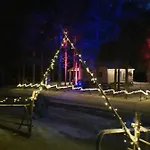 Majatalo Oravanpesae * Lampsijärvi