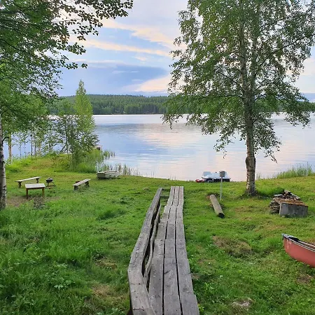 Majatalo Oravanpesae Gasthuis Lampsijärvi