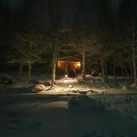 Majatalo Oravanpesae Lampsijarvi