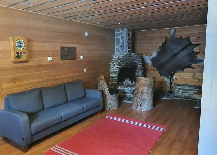 Majatalo Oravanpesae * Lampsijärvi