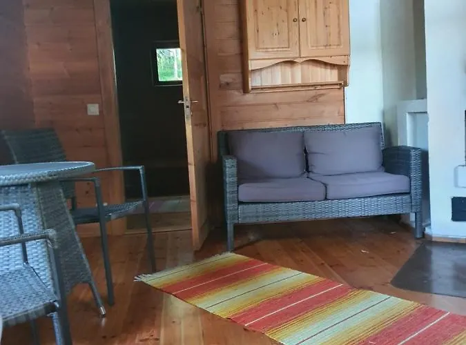 Majatalo Oravanpesae Lampsijärvi