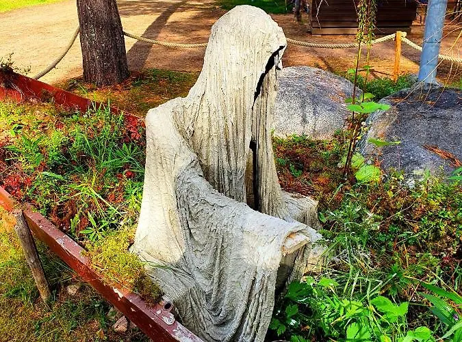 Majatalo Oravanpesae * Lampsijärvi